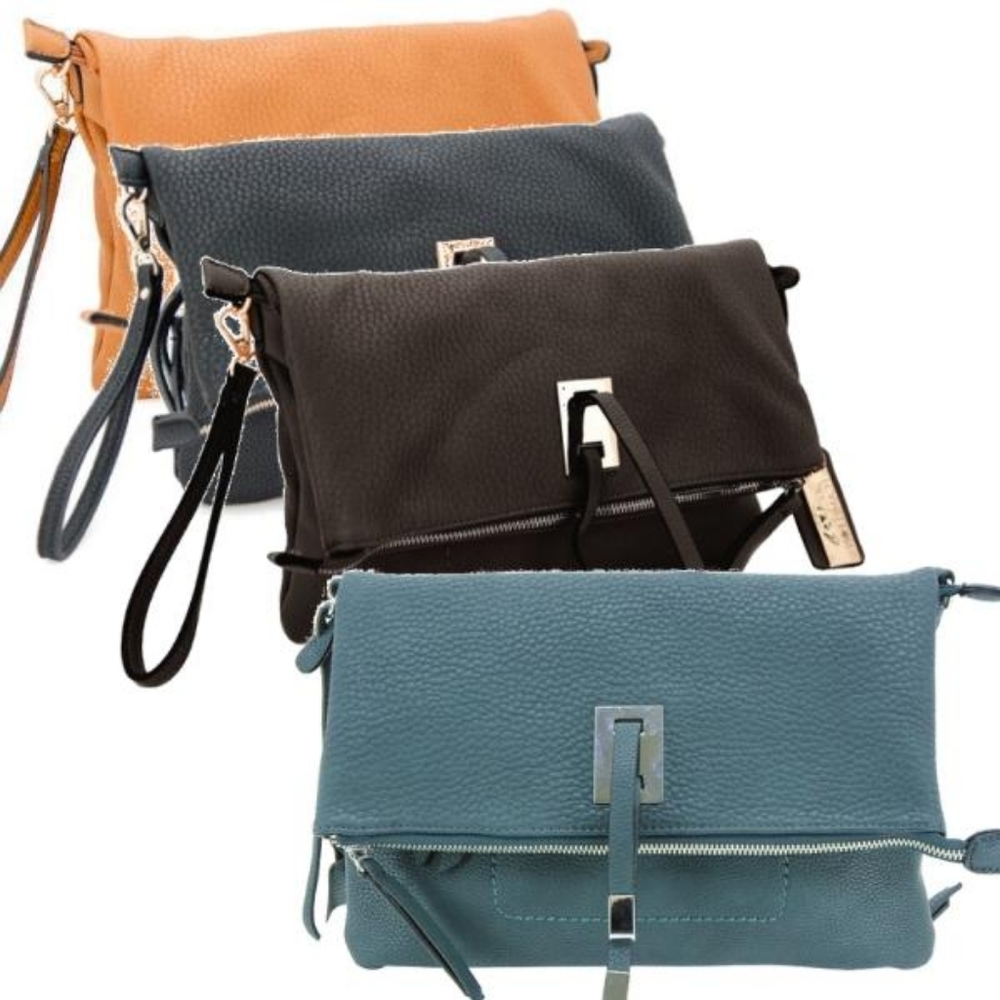 Women's NWT Cameleon Wristlet